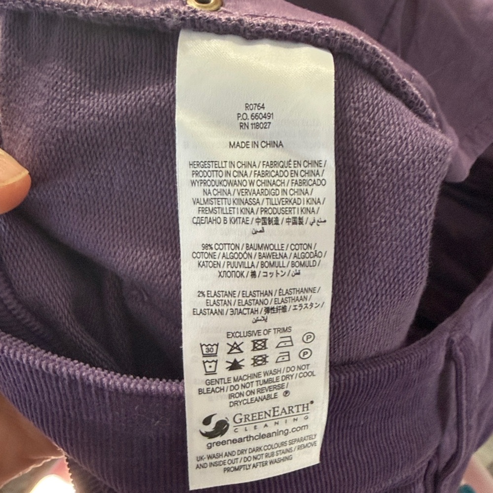 Boden Rich Purple Corduroy  Size 12 High rise Bootcut Cropped Pants - Picture 4 of 4